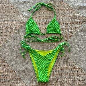 Frankie’s Bikinis Set